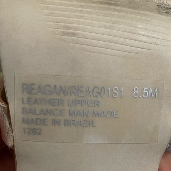 Steve Madden's Reagan city sandals - Picture 3 of 11